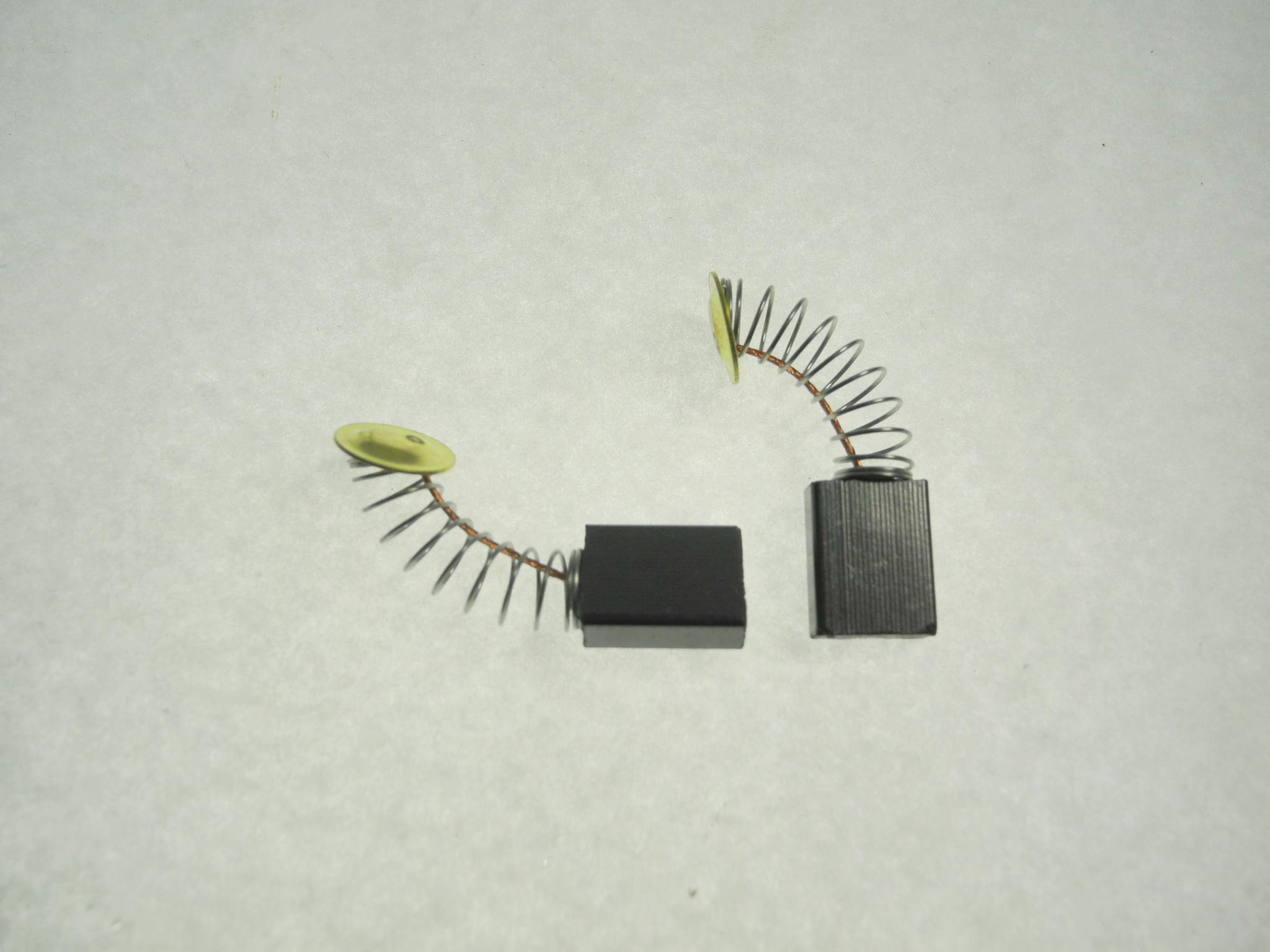 Щетки угольные MILITARY, 5х11х14 мм 2 шт.(45) CRP1200/185 (2021), CRP1000M, DS1250
Щетки угольные MILITARY, 5х11х14 мм 2 шт.(45) CRP1200/185 (2021), CRP1000M, DS1250