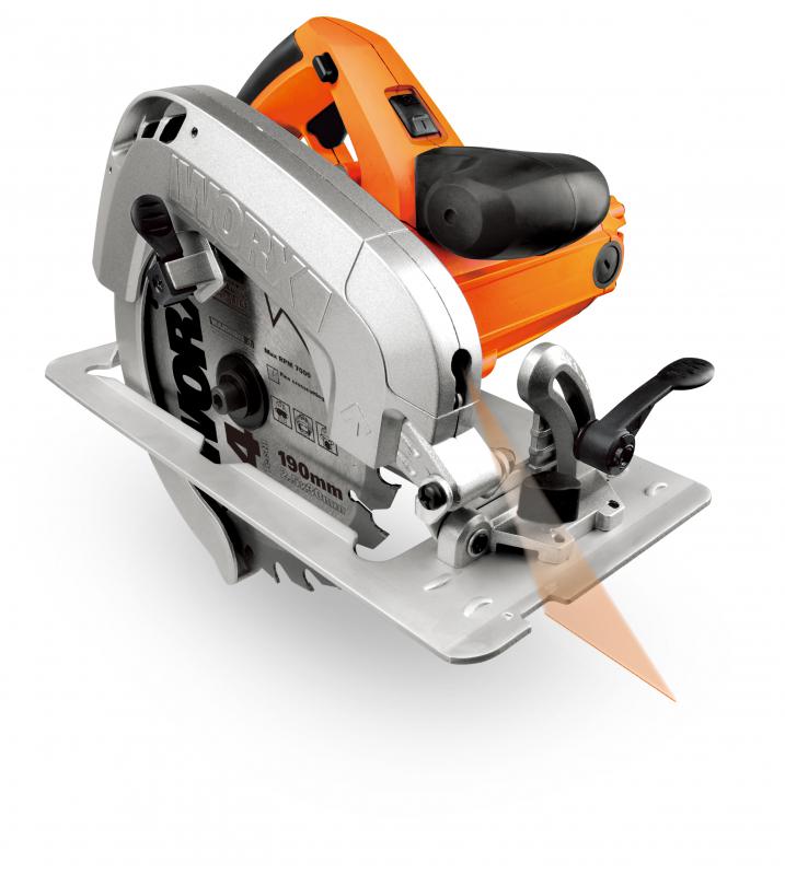

Пила циркулярная WORX, WX445