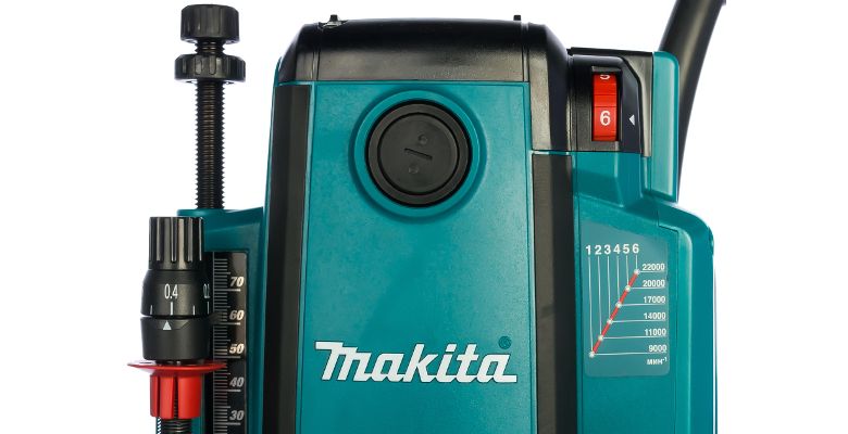 Ручной фрезер MAKITA RP2301FCX