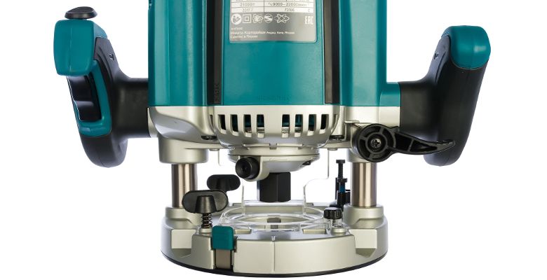 Ручной фрезер MAKITA RP2301FCX