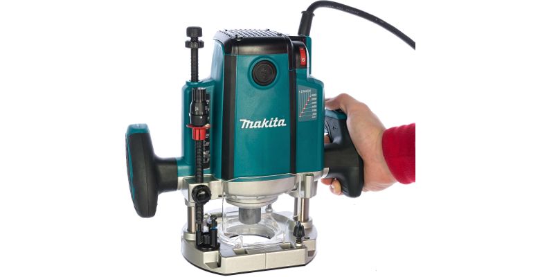 Ручной фрезер MAKITA RP2301FCX