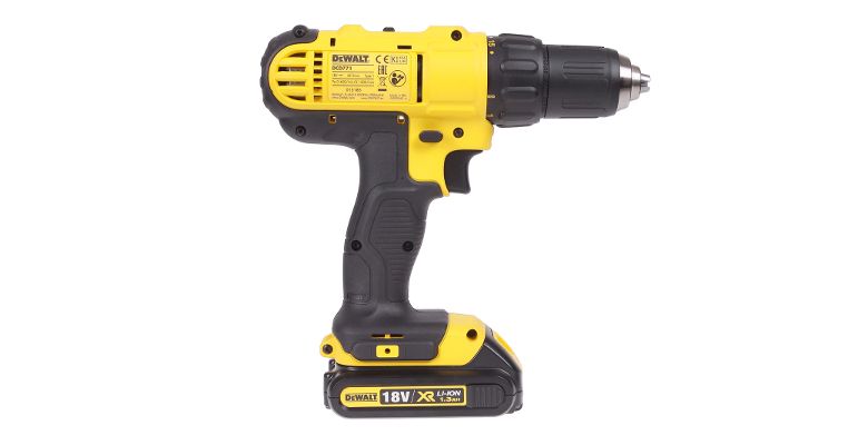   DEWALT DCD771C2