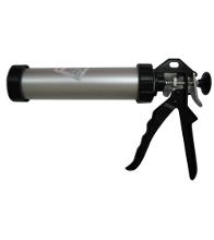 UNICRAFT GMBH    600 