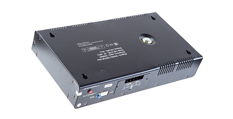 Стабилизатор напряжения QUATTRO ELEMENTI Stabilia 5000 W-Slim