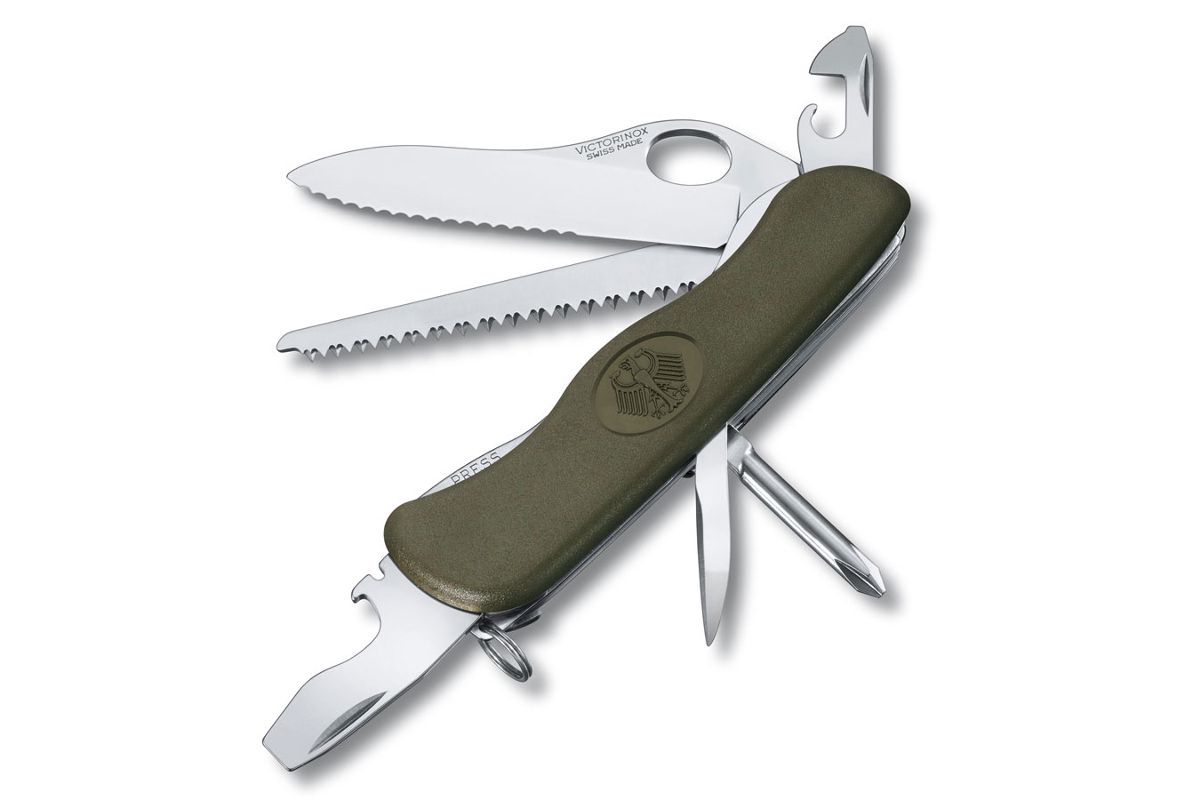 Многофункциональный нож VICTORINOX Military (0.8461.MW4DE) купить в Уфе по  доступной цене: характеристики и фото