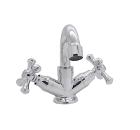 Смеситель для раковины ROSSINKA P02-22