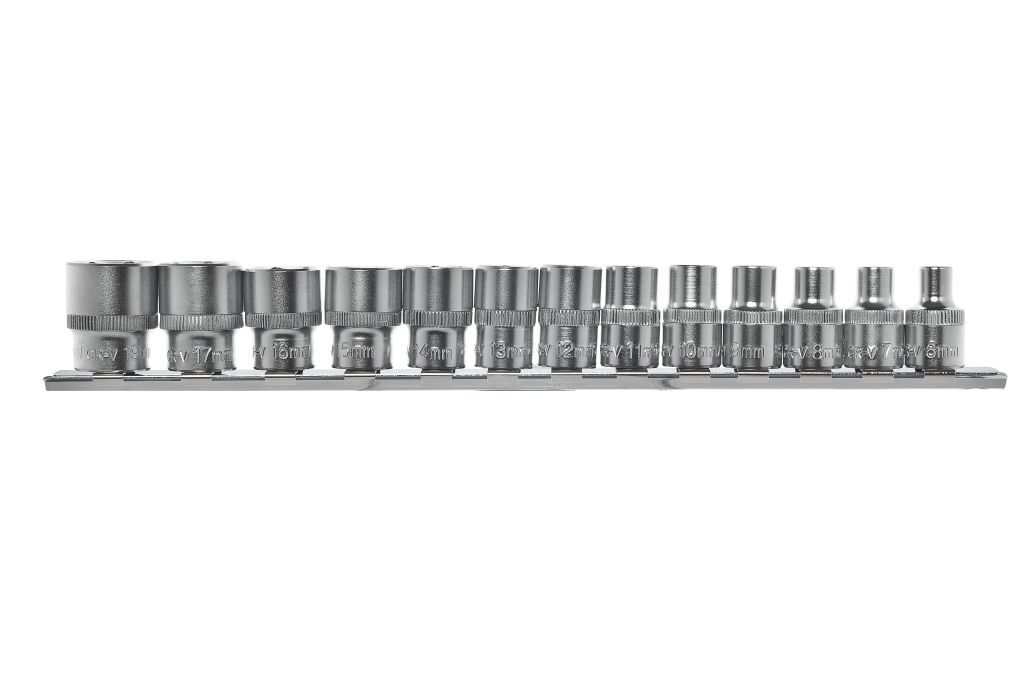 

Набор головок Kraft размер 19мм, s 3/8'' (КТ700316, размер 19мм, s 3/8'' (КТ700316)