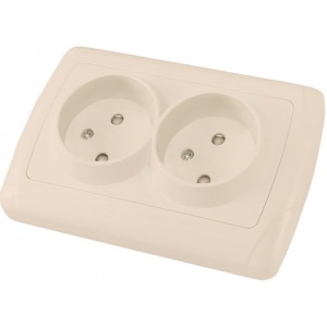 

Розетка Tdm Sq1805-0041