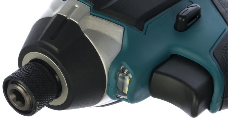   MAKITA DTD152Z  .  .