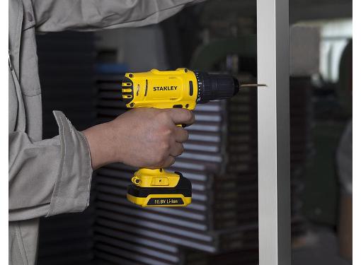 Изображение товара Аккумуляторная дрель-шуруповерт Stanley SCD12S2-RU 10.8 В профессиональный инструмент
