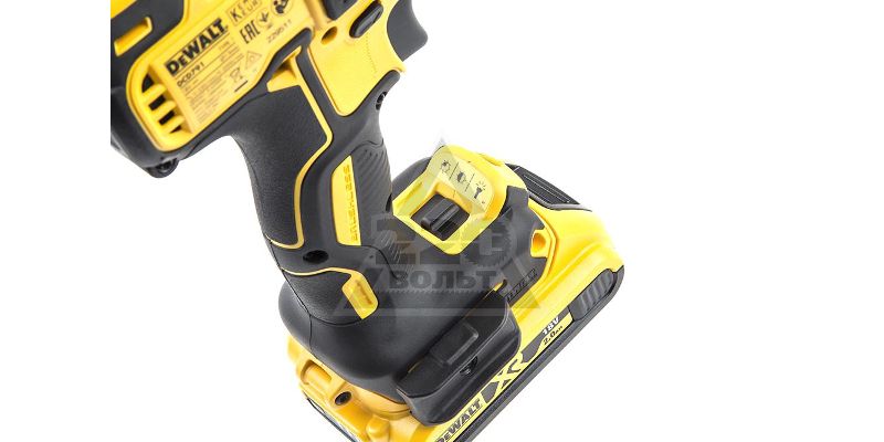   DEWALT DCD791D2    