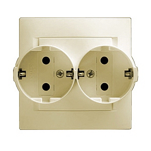

Розетка Simon 15 1590459-031
