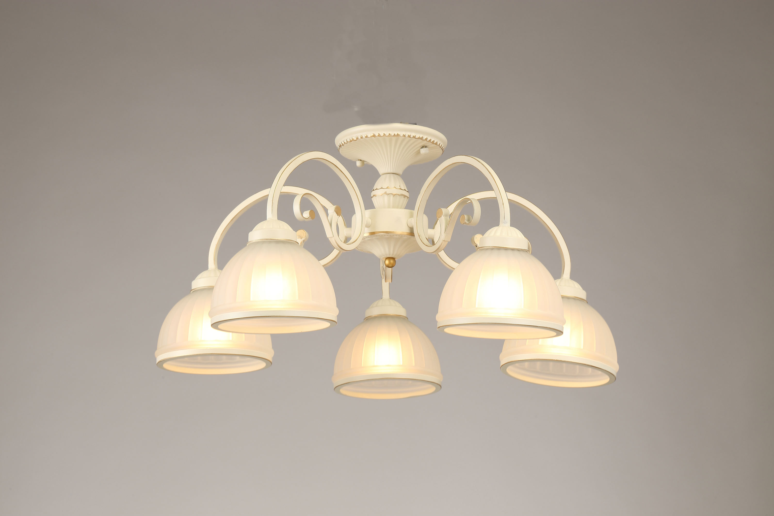 

Люстра Lamplandia L1037-5 arabis gold