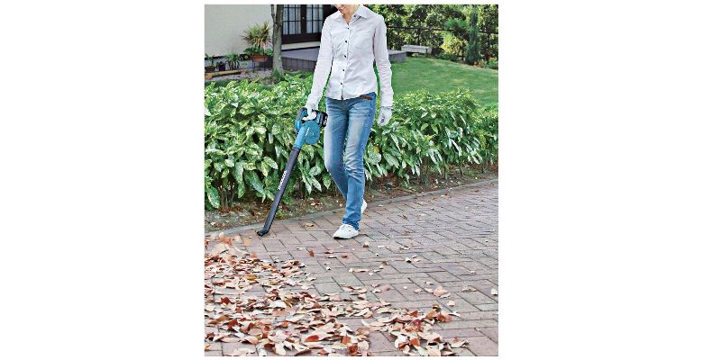 ������������ MAKITA BUB143Z