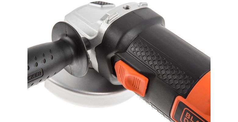 УШМ (болгарка) BLACK & DECKER KG8215
