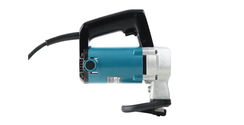 Листовые ножницы по металлу MAKITA JS3200