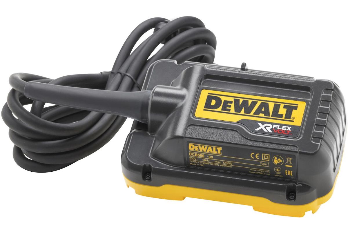 Сетевой адаптер Dewalt DCB500-QS - цена, отзывы, фото - купить в Москве,  СПб и РФ