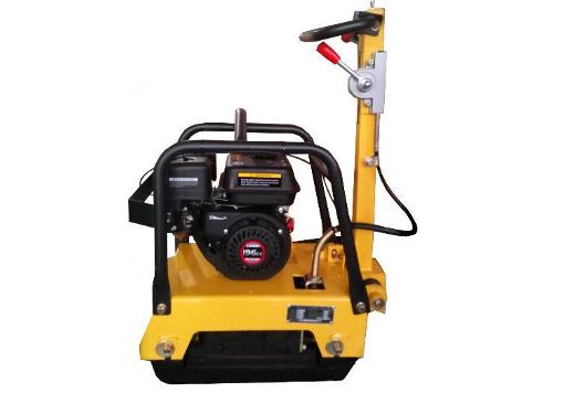 Изображение товара Бензиновая виброплита ZITREK CNP 25-2 091-0018 мощность 6.5 л.с. реверс