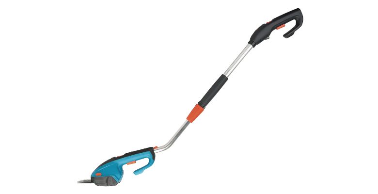 Аккумуляторные ножницы GARDENA ClassicCut + штанга 8890