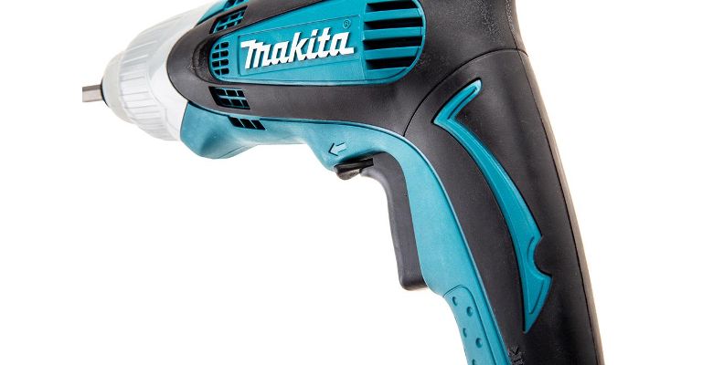 Винтоверт MAKITA TD0100