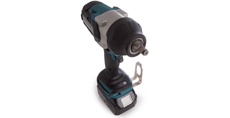Гайковерт аккумуляторный MAKITA DTW1002Z без акк. и зу