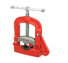 Изображение товара Откидные трубные тиски RIDGID 40110 150 мм для слесарных работ
