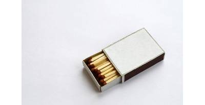 Спички ЛАЙМА бытовые 1 кор.