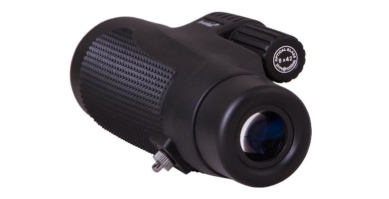 ��������� LEVENHUK Wise 8x42