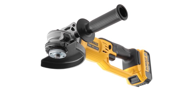  () DEWALT DCG412M2
